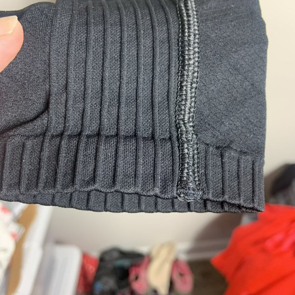 NEW! Blanqi Contour Leggings - Picture 3 of 6